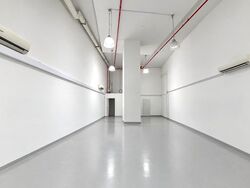 Oxley Bizhub (D14), Factory #635402891